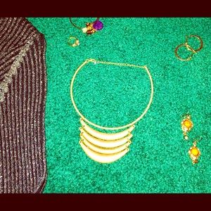 SOLD! Sleek & unique brushed ‘gold’ necklace